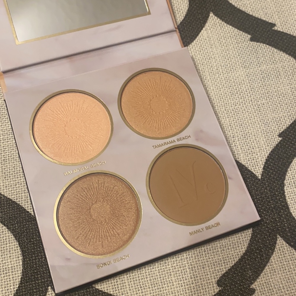 Nomad Cosmetics highlighting & bronzing palette